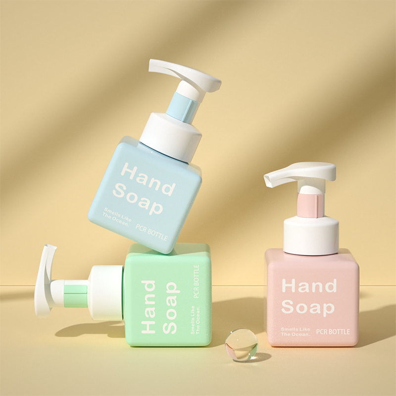Påfyllbar PCR 250 ml Square Facial Cleanser Såpedispenser Plast Håndsåpe Body Wash flaske med skumpumpe Påfyllbar PCR 250 ml Square Facial Cleanser Såpedispenser Plast Håndsåpe Body Wash flaske med skumpumpe