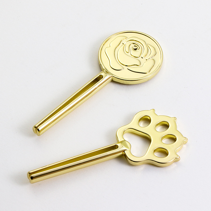 Unik design av kattepoteformet sinklegeringsrørspresser for kattemat Unik design av kattepoteformet sinklegeringsrørspresser for kattemat